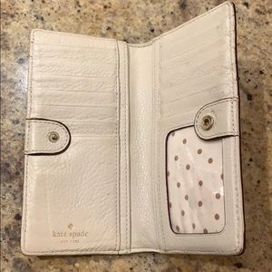 kate spade Bags - Kate Spade wallet kate spade Bags - Kate Spade wallet
